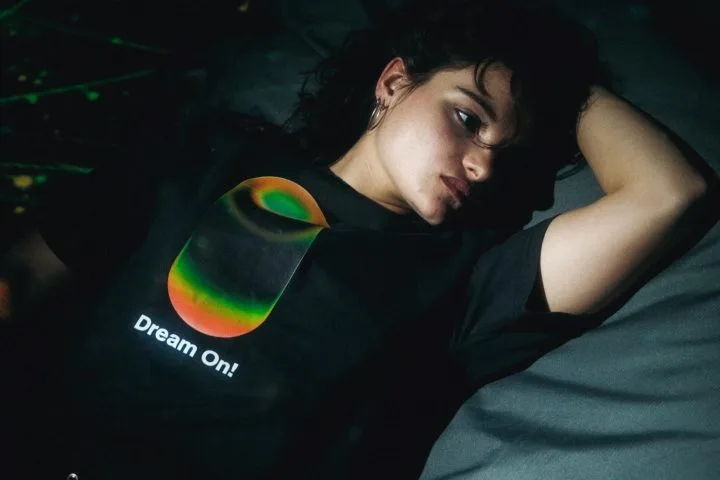 Signal Merch with Freshlabels