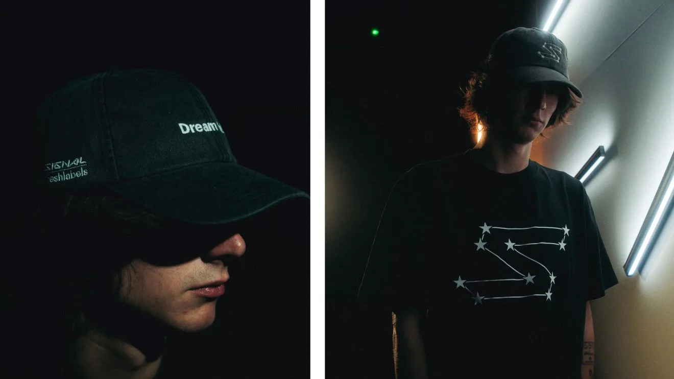 Signal Merch vznikl ve spolupráci s Freshlabels, kšiltovky
