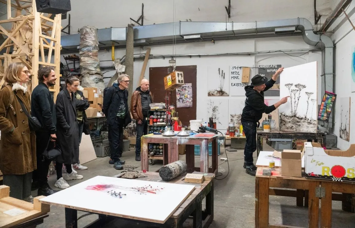 The International Curatorial Programme of Signal Festival: Atelier visit 2024